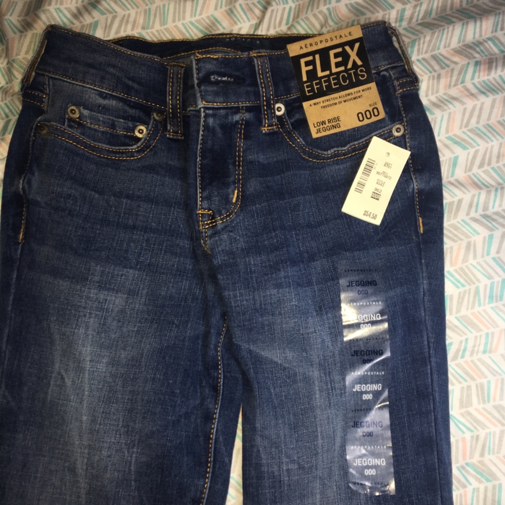 Aeropostale dark blue jeans